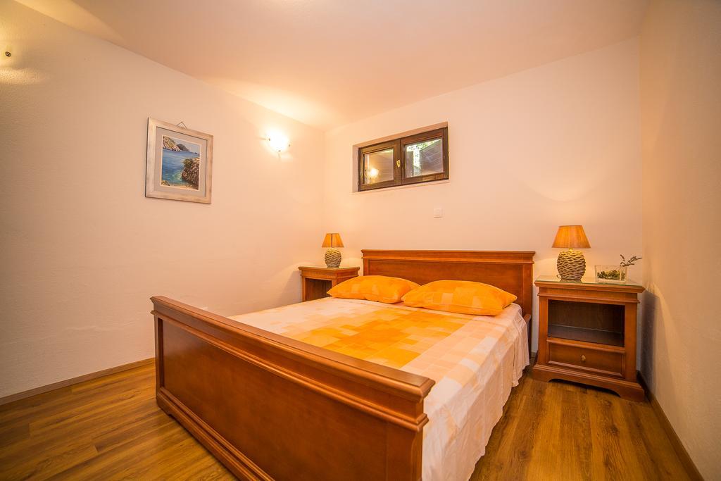 Apartments Maja ดูกีรัท ภายนอก รูปภาพ